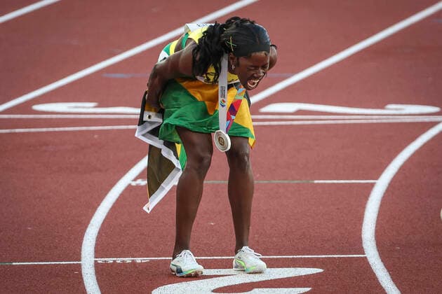 Bilder des Jahres 2022, Sport 07 Juli Sport Themen der Woche KW29 Sport Bilder des Tages World Athletics Championships Oregon 22; United States of America, 21.07.2022 Shericka JACKSON (JAM) gewinnt die 200m am 21.07.22 im Hayward Field in Eugene an Tag 7 der World Athletics Championships Oregon22. *** World Athletics Championships Oregon 22 United States of America, 21 07 2022 Shericka JACKSON JAM wins the 200m at Hayward Field in Eugene on Day 7 of the World Athletics Championships Oregon22. Copyright: xBEAUTIFULxSPORTS AxelxKohringx