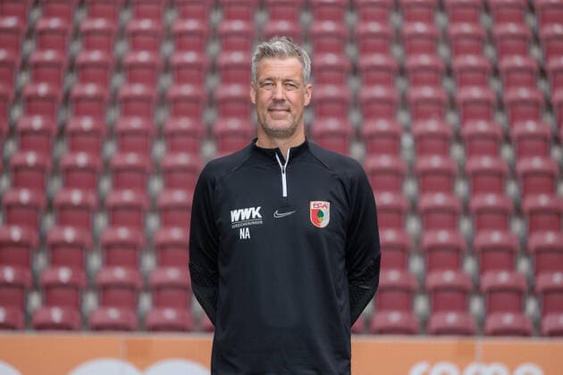 Niklas Albers; Physiotherapeut; FC Augsburg; 1. BL, Porträttermin 2022 2023,
