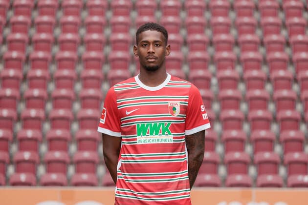Reece Oxford; FC Augsburg; 1. BL, Porträttermin 2022 2023,