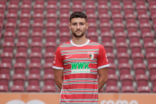 Maximilian Bauer; FC Augsburg; 1. BL, Porträttermin 2022 2023,