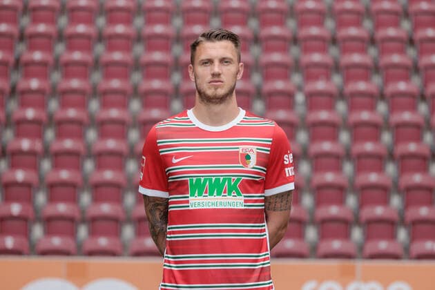 Jeffrey Gouweleeuw; FC Augsburg; 1. BL, Porträttermin 2022 2023,