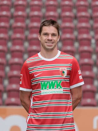 Raphael Framberger; FC Augsburg; 1. BL, Porträttermin 2022 2023,