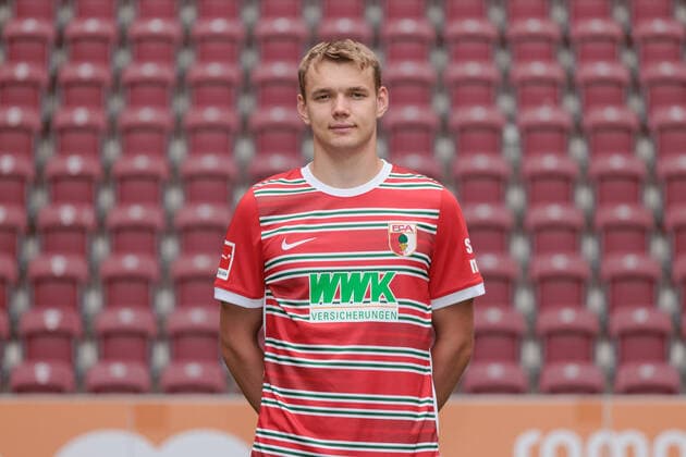 Lasse Günther; FC Augsburg; 1. BL, Porträttermin 2022 2023,
