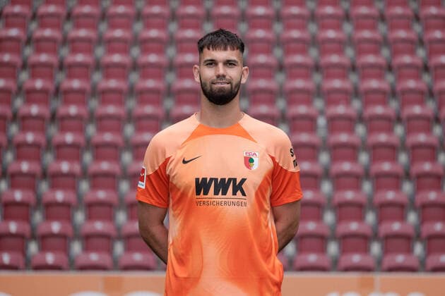 Tomas Koubek; Torwart; FC Augsburg; 1. BL, Porträttermin 2022 2023,