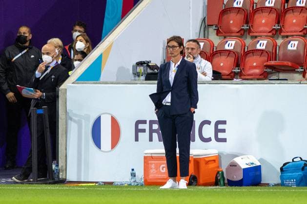 Headcoach of France Corinne Diacre during the UEFA EURO, EM, Europameisterschaft,Fussball 2022 Quarter Final women s football match between France and Netherlands at the New York Stadium in Rotherham, England. FOOTBALL : France vs Pays Bas - 1 4 de Finale - Championnat d Europe - 23 07 2022 SPP Panoramic 