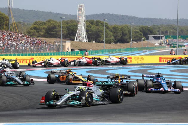 44 Lewis Hamilton (GBR, Mercedes-AMG Petronas F1 Team), 11 Sergio Perez (MEX, Oracle Red Bull Racing), 14 Fernando Alonso (ESP, BWT Alpine F1 Team), F1 Grand Prix of France at Circuit Paul Ricard on July 24, 2022 in Le Castellet, France. (Photo by HOCH ZWEI) Le Castellet France