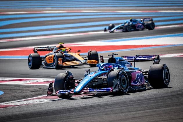 14 ALONSO Fernando (spa), Alpine F1 Team A522, action during the Formula 1 Lenovo Grand Prix de France, French Grand Prix 2022, 12th round of the 2022 FIA Formula One World Championship, WM, Weltmeisterschaft from July 22 to 24, 2022 on the Circuit Paul Ricard, in Le Castellet, France - F1 - FRENCH GRAND PRIX 2022 - RACE DPPI Panoramic  0012202907201