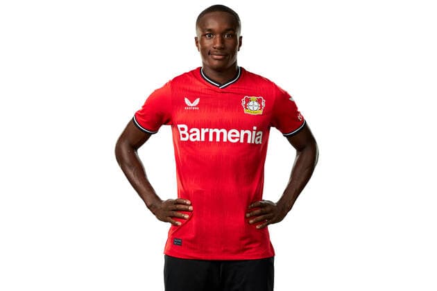 Moussa Diaby; Bayer 04 Leverkusen; 1.BL, Porträttermin 2022 2023,