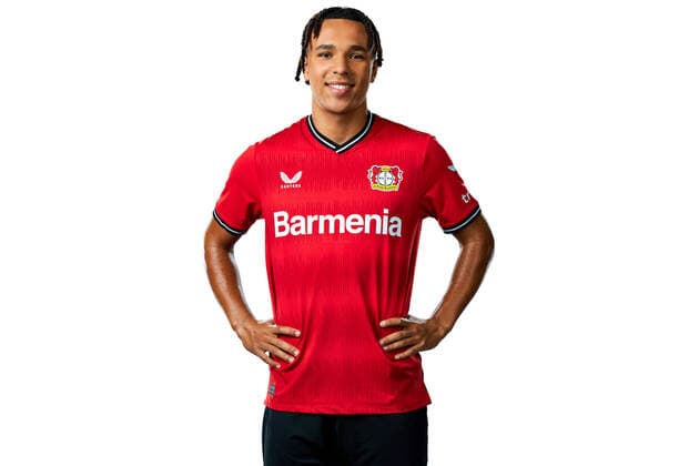 Joshua Eze; Bayer 04 Leverkusen; 1.BL, Porträttermin 2022 2023,