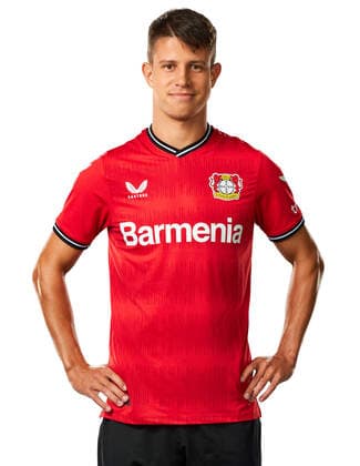 Adam Hlozek; Bayer 04 Leverkusen; 1.BL, Porträttermin 2022 2023,