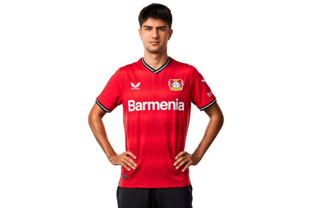 Zidan Sertdemir; Bayer 04 Leverkusen; 1.BL, Porträttermin 2022 2023,