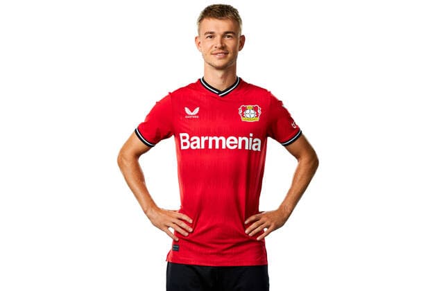 Daley Sinkgraven; Bayer 04 Leverkusen; 1.BL, Porträttermin 2022 2023,