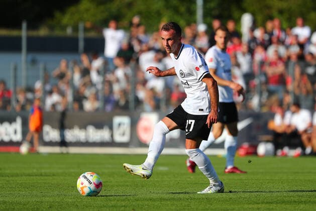 Sport Themen der Woche KW30 Sport Bilder des Tages Mario Goetze (Frankfurt) FC-Astoria Walldorf vs Eintracht Frankfurt, Fussball, Vorbereitungsspiel 27.07.2022 DFL REGULATIONS PROHIBIT ANY USE OF PHOTOGRAPHS AS IMAGE SEQUENCES AND OR QUASI-VIDEO FC-Astoria Walldorf vs Eintracht Frankfurt, Fussball, Vorbereitungsspiel 27.07.2022 Walldorf *** Mario Goetze Frankfurt FC Astoria Walldorf vs Eintracht Frankfurt, football, preparation match 27 07 2022 DFL REGULATES PROHIBIT ANY USE OF PHOTOGRAPHS AS IMAGE SEQUENCES AND OR QUASI VIDEO FC Astoria Walldorf vs Eintracht Frankfurt, football, preparation match 27 07 2022 Walldorf Copyright: xEibner-Pressefotox EP_RWS