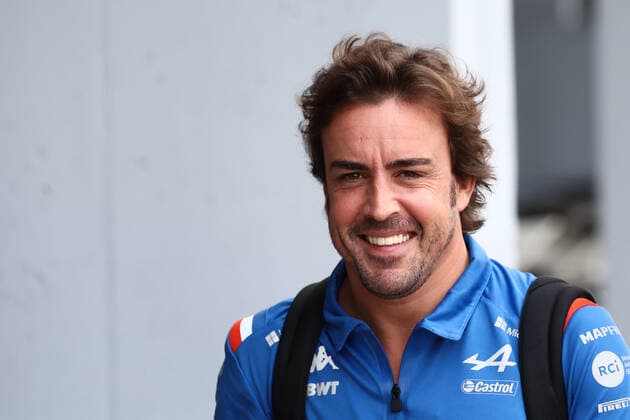 F1 Hungarian Grand Prix Practice Fernando Alonso of Alpine arrives ahead of the practice before the Formula 1 Hungarian Grand Prix at Hungaroring in Budapest, Hungary on July 29, 2022. Budapest Hungary  Copyright: xJakubxPorzyckix originalFilename:porzycki-f1hungar220729_npGQN.jpg