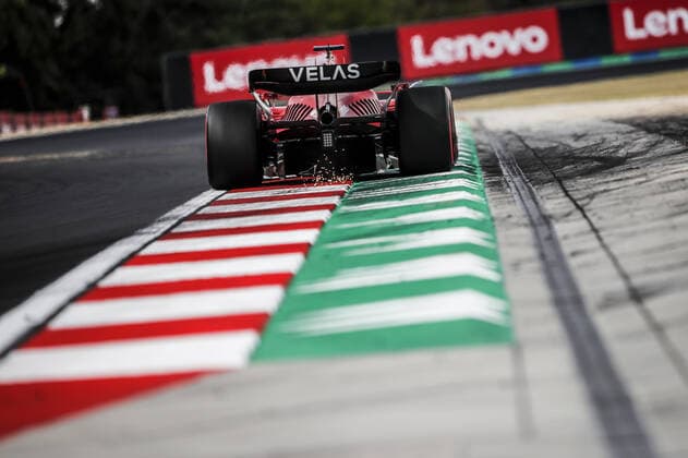 16 LECLERC Charles (mco), Scuderia Ferrari F1-75, action during the Formula 1 Aramco Magyar Nagydij 2022, Hungarian Grand Prix 2022, 12th round of the 2022 FIA Formula One World Championship, WM, Weltmeisterschaft from July 28 to 31, 2022 on the Hungaroring, in Mogyorod, Hungary - F1 - HUNGARIAN GRAND PRIX 2022 DPPI Panoramic  _F_15305