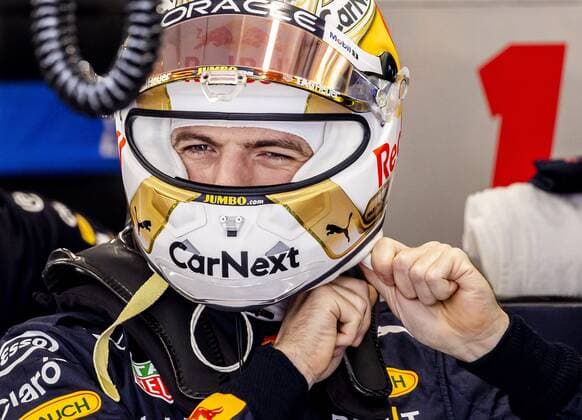 2022-07-29 13:53:42 BUDAPEST - Max Verstappen (Oracle Red Bull Racing) during the first practice session ahead of the F1 Hungarian Grand Prix at the Hungaroring Circuit. ANP REMKO DE WAAL netherlands out - belgium out Boedapest xVIxxIVx
