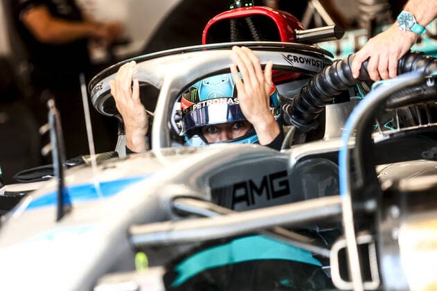 RUSSELL George (gbr), Mercedes AMG F1 Team W13, portrait during the Formula 1 Aramco Magyar Nagydij 2022, Hungarian Grand Prix 2022, 12th round of the 2022 FIA Formula One World Championship, WM, Weltmeisterschaft from July 28 to 31, 2022 on the Hungaroring, in Mogyorod, Hungary - F1 - HUNGARIAN GRAND PRIX 2022 DPPI Panoramic  JFR63795