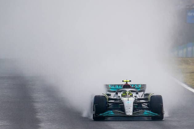 FORMULA 1 ARAMCO MAGYAR NAGYDIJ, 30 07 2022 Lewis Hamilton 44 (GBR), Mercedes AMG Petronas W13 in the rain during the FORMULA 1 ARAMCO MAGYAR NAGYDIJ at the Hungaroring, Mogyorod, Hungary on 30 July 2022 Editorial use only .everysecondmedia.com
