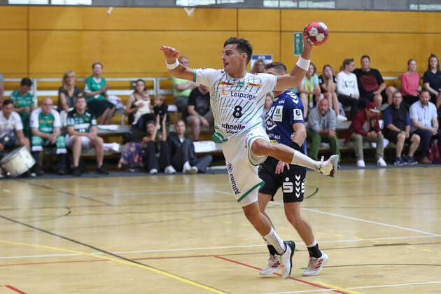 SC DHfK Leipzig vs. EHV Aue, Sachsen Cup, 30.07.22 Handball, Liqui Moly HBL, Saison 2022 2023, Arroz Invest Sachsen Cup, Testspiel: SC DHfK Leipzig vs. EHV Aue am 30.07.22 in der Quarterback Immobilien Arena Leipzig (Kleine Arena). Im Bild: Lucas KRZIKALLA (8, SC DHfK Leipzig) Copyright: xBEAUTIFULxSPORTS JanxKaeferx