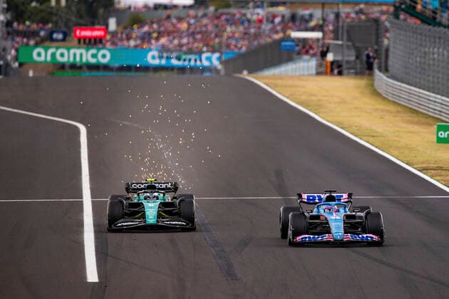 5 Sebastian Vettel (DEU, Aston Martin Aramco Cognizant F1 Team), 14 Fernando Alonso (ESP, BWT Alpine F1 Team), F1 Grand Prix of Hungary at Hungaroring on July 31, 2022 in Budapest, Hungary. (Photo by HOCH ZWEI) Budapest Hungary