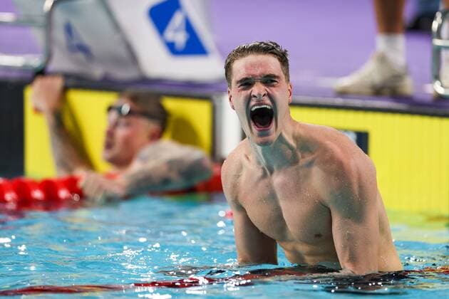 Bilder des Jahres 2022, Sport 07 Juli Sport Themen der Woche KW30 Sport Bilder des Tages Mandatory Credit: Photo by Ryan Browne Shutterstock (13048553ho) James Wilby of England celebrates winning the Men s 100m Breaststroke swimming final Commonwealth Games 2022, Day Four, Birmingham, UK - 31 Jul 2022 Commonwealth Games 2022, Day Four, Birmingham, UK - 31 Jul 2022  Copyright: xRyanxBrowne Shutterstockx 13048553ho