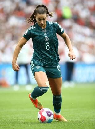 Mandatory Credit: Photo by Michael Zemanek Shutterstock (13055339gr) Lena Oberdorf of Germany England v Germany, Womens UEFA European Championship, EM, Europameisterschaft Final, Football, Wembley Stadium, London, UK - 31 Jul 2022 England v Germany, Womens UEFA European Championship, Final, Football, Wembley Stadium, London, UK - 31 Jul 2022 Copyright: xMichaelxZemanek Shutterstockx 13055339gr