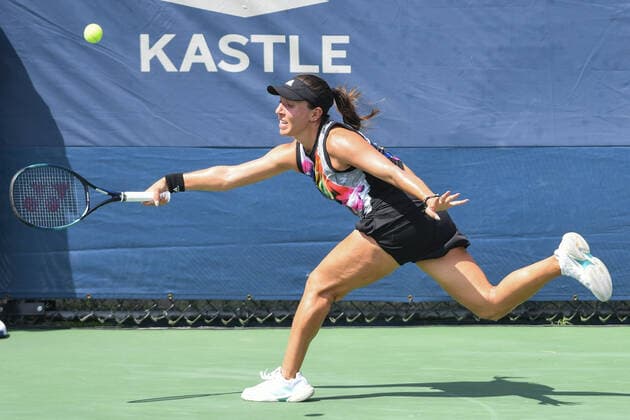 August 1, 2022, Washington, District of Columbia, USA: JESSICA PEGULA hits a forehand during her match against Hailey Baptiste at the Rock Creek Tennis Center. Washington USA - ZUMA 20220801_mda_g196_189 Copyright: xKylexGustafsonx