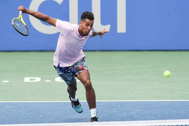 August 1, 2022, Washington, District of Columbia, USA: MICHAEL MMOH hits a backhand during his match against Denis Kudla at the Rock Creek Tennis Center. Tennis 2022: Citi Open  - ZUMA 20220801_mda_g196_196 Copyright: xKylexGustafsonx