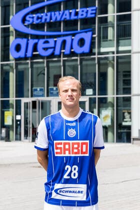 Liqui Moly Handball-Bundesliga: Pressekonferenz und Teampraesentation VfL Gummersbach; 02.08.2022 Hakon Dadi Styrmisson (VfL Gummersbach, 28) Liqui Moly Handball-Bundesliga: Pressekonferenz und Teampraesentation VfL Gummersbach; Gummersbach, Schwalbe arena; 02.08.2022 Copyright: xBEAUTIFULxSPORTS Wunderlx