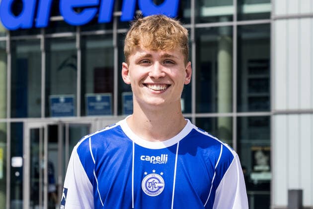Liqui Moly Handball-Bundesliga: Pressekonferenz und Teampraesentation VfL Gummersbach; 02.08.2022 Finn Schroven (VfL Gummersbach, 10) Liqui Moly Handball-Bundesliga: Pressekonferenz und Teampraesentation VfL Gummersbach; Gummersbach, Schwalbe arena; 02.08.2022 Copyright: xBEAUTIFULxSPORTS Wunderlx