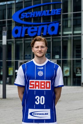 Liqui Moly Handball-Bundesliga: Pressekonferenz und Teampraesentation VfL Gummersbach; 02.08.2022 Tom Kiesler (VfL Gummersbach, 30) Liqui Moly Handball-Bundesliga: Pressekonferenz und Teampraesentation VfL Gummersbach; Gummersbach, Schwalbe arena; 02.08.2022 Copyright: xBEAUTIFULxSPORTS Wunderlx