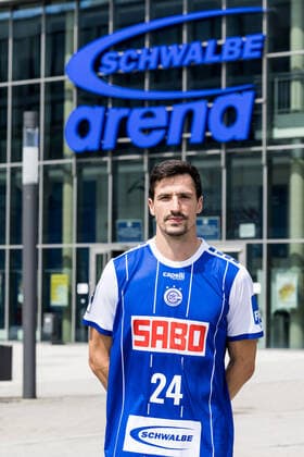 Liqui Moly Handball-Bundesliga: Pressekonferenz und Teampraesentation VfL Gummersbach; 02.08.2022 Nemanja Zelenovic (VfL Gummersbach, 24) Liqui Moly Handball-Bundesliga: Pressekonferenz und Teampraesentation VfL Gummersbach; Gummersbach, Schwalbe arena; 02.08.2022 Copyright: xBEAUTIFULxSPORTS Wunderlx