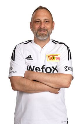 Masseur Thomas Riedel; 1.FC Union Berlin FCU Fußball Fussball Bundesliga Herren DFL Porträttermin Saison 2022 2023 02.08.2022 Kader, Porträt, Vorstellung, Präsentation, Pressetermin, GER