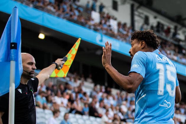 Fußball, EL-Quali, Malmö FF - F91 Dudelange 220804 Joseph Ceesay of Malmö FF reacts during the UEFA Europa League qualification match between Malmö FF and Diddeleng on August 4, 2022 in Malmö. Photo: Mathilda Ahlberg BILDBYRAN COP 240 MA0288 fotboll football soccer fotball uefa europa league kval qualifying round qualification malmö ff diddeleng bbeng dudelange Copyright: MATHILDAxAHLBERG BB220804BB345