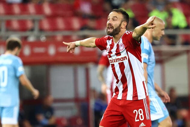 Olympiacos F.C. v Slovan Bratislava UEFA Europa League Mathieu Valbuena of Olympiacos F.C. during the UEFA Europa League Third Qualifying Round First Leg match at Karaiskakis Stadium, Piraeus Content Not Available For UK Newspapers Copyright: xYannisxHalasx FIL-17174-0059 UK Newspapers OUT