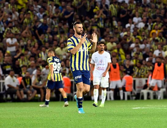Serdar Dursun of Fenerbahce SK during the UEFA Europa League Third Qualifying Round first Leg match between Fenerbahce SK and FC Slovacko at Ulker Stadium in Istanbul Turkey on August 04 , 2022. ( Photo by Seskimphoto ) 