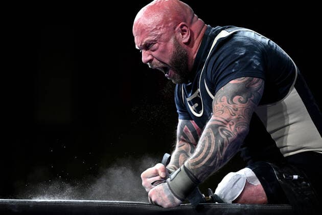 Bilder des Jahres 2022, Sport 08 August Sport Themen der Woche KW31 Sport Bilder des Tages COM22 PARA POWERLIFTING, Micky Yule of Scotland during the Men?s Heavyweight Para Powerlifting Final on Day 7 of the XXII Commonwealth Games at NEC Hall in Birmingham, England, Thursday, August 4, 2022. ( NO ARCHIVING, EDITORIAL USE ONLY, NO USE IN BOOKS WITHOUT CONSENT BIRMINGHAM UNITED KINGDOM  Copyright: xJAMESxROSSx 20220805001686684334