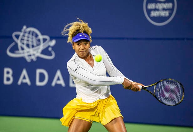 Sport Bilder des Tages August 04, 2022 San Jose, CA USA CAPTION CORRECTION: Naomi Osaka returns a serve from Gauff during the Mubadala Silicon Valley Classic Second Round Evening Session between Naomi Osaka (JPN) vs Coco Gauff (USA). Coco won the match at San Jose State University San Jose Calif. CSM San Jose USA - ZUMAc04_ 20220805_zaf_c04_008 Copyright: xThurmanxJamesx