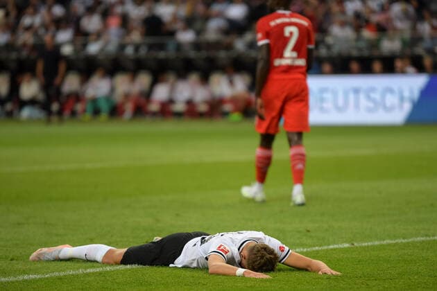Fußball, 1. Bundesliga, 20220805, SG Eintracht Frankfurt - FC Bayern München. Im Bild Jesper LINDSTRÖM (Lindstroem Lindstrom, SG Eintracht Frankfurt, 29) verpasste Torchance. Frankfurt Deutsche Bank Park Hessen Deutschland *** Soccer, 1 Bundesliga, 20220805, SG Eintracht Frankfurt FC Bayern Munich In picture Jesper LINDSTRÖM Lindstroem Lindstrom, SG Eintracht Frankfurt, 29 missed goal chance Frankfurt Deutsche Bank Park Hesse Germany Copyright: Passion2Press MarkusxFischerx