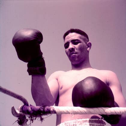 Archivbilder der Woche SPORT KW32 1951, London, England, United Kingdom: RANDOLPH ADOLPHUS TURPIN (7 June 1928 Ð 17 May 1966), better known as Randy Turpin, was a British boxer in the 1940s and 1950s. In 1951 he became world middleweight champion when he defeated Sugar Ray Robinson. London United Kingdom - ZUMAk09_ 19510402_zka_k09_986 Copyright: xKeystonexUSAx