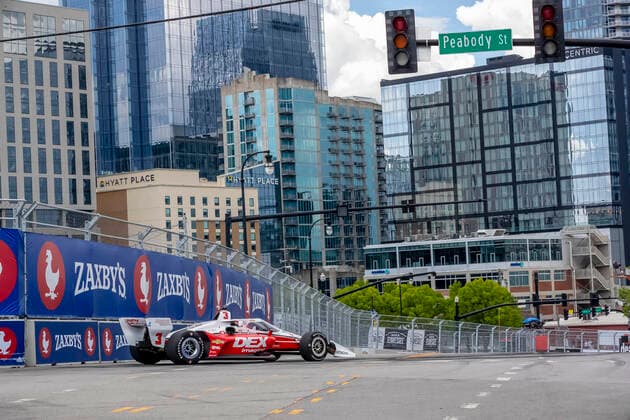 August 6, 2022, Nashville, TN, United States of America: SCOTT MCLAUGHLIN (3) of Christchurch, New Zealand travels through the turns during a practice for the Big Machine Music City Grand Prix on the Streets Of Nashville in Nashville TN. IndyCar, Indy Car, IRL, USA SERIES 2022: Big Machine Music City Grand Prix Scott McLaughlin  - ZUMAa161 20220806_zaa_a161_034 Copyright: xWalterxG.xArcexSr.x