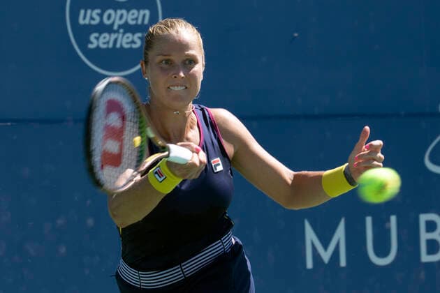 August 6, 2022, San Jose, California, USA: San Jose, California, U.S. - Shelby Rogers advances to Sundays finals after her 2 set win over Veronika Kudermetova at the Mubadala Silicon Valley Classic Saturday in San Jose. Rogers won 6:4 6:4. San Jose USA - ZUMAw332 20220806_zap_w332_026 Copyright: xNealxWatersx