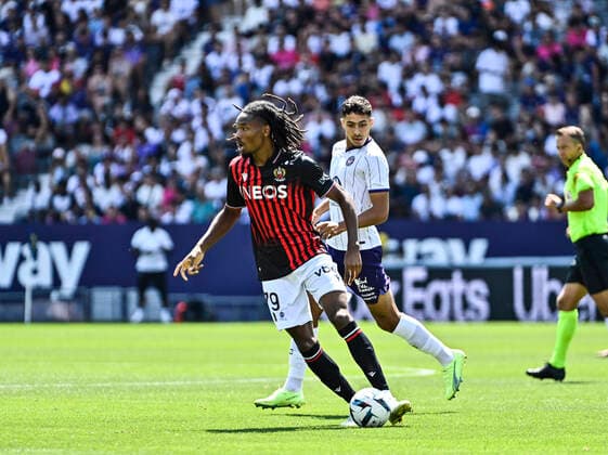 Khephren Thuram (ogc) FOOTBALL : Toulouse vs Nice - 1ere Journee du Championnat de Ligue1 UBEREATS - Toulouse - 07 08 2022 ThierryBreton Panoramic 