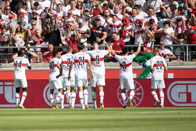 Tor zum 1:1 durh Naouirou Ahamada (VfB Stuttgart, 32), Torjubel, VfB Stuttgart vs RB Leipzig, Fussball, Herren, 1. Bundesliga, 1. Spieltag, Saison 22 23, GER, 07.08.2022, DFL DFB REGULATIONS PROHIBIT ANY USE OF PHOTOGRAPHS AS IMAGE SEQUENCES AND OR QUASI-VIDEO, VfB Stuttgart vs RB Leipzig, Fussball, Herren, 1. Bundesliga, 1. Spieltag, Saison 22 23, GER, 07.08.2022 Stuttgart Copyright: xWolfgangxFrank Eibner-Pressefotox EP_EER