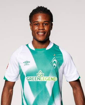 offizieller Portraittermin SV Werder Bremen 2022 2023 Abdenego Nankishi (Werder Bremen 17); 20.06.2022, wohninvest Weserstadion, Bremen, offizieller Portraittermin SV Werder Bremen 2022 2023 im Bild picture shows