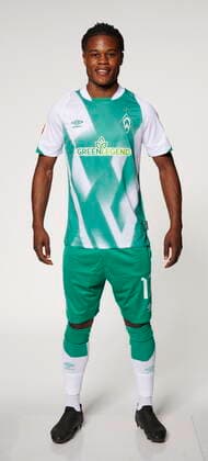 offizieller Portraittermin SV Werder Bremen 2022 2023 Abdenego Nankishi (Werder Bremen 17); 20.06.2022, wohninvest Weserstadion, Bremen, offizieller Portraittermin SV Werder Bremen 2022 2023 im Bild picture shows