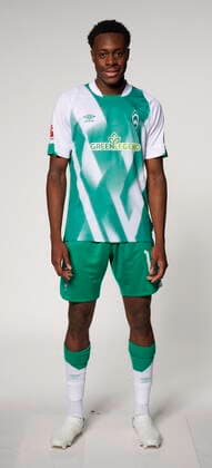 offizieller Portraittermin SV Werder Bremen 2022 2023 Dikeni Salifou (Werder Bremen 19); 20.06.2022, wohninvest Weserstadion, Bremen, offizieller Portraittermin SV Werder Bremen 2022 2023 im Bild picture shows
