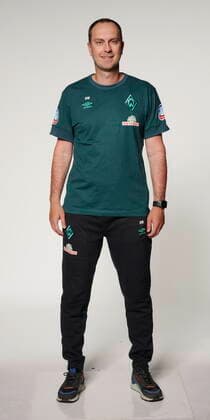 offizieller Portraittermin SV Werder Bremen 2022 2023 Ole Werner (SV Werder Bremen Trainer); 20.06.2022, wohninvest Weserstadion, Bremen, offizieller Portraittermin SV Werder Bremen 2022 2023 im Bild picture shows