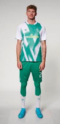 offizieller Portraittermin SV Werder Bremen 2022 2023 Nick Woltemade (Werder Bremen 29); 20.06.2022, wohninvest Weserstadion, Bremen, offizieller Portraittermin SV Werder Bremen 2022 2023 im Bild picture shows