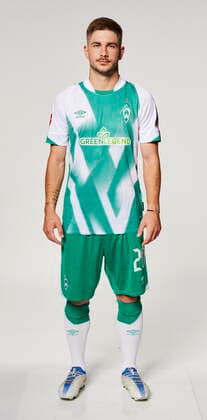 offizieller Portraittermin SV Werder Bremen 2022 2023 Romano Schmid (Werder Bremen 20); 28.06.2022, wohninvest Weserstadion, Bremen, offizieller Portraittermin SV Werder Bremen 2022 2023 im Bild picture shows